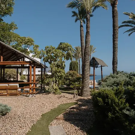Villa Buccara Bora