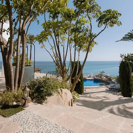 Buccara Bora Villa